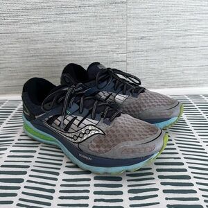 Saucony Womens Triumph ISO 2 S10290-1 Gray Running Shoes Sneakers Size 9